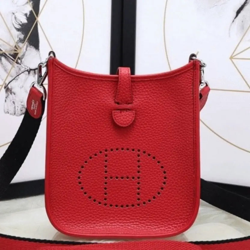 Boutique Quality || Red Evelyne II TPM Messenger Bag Hermes Compact Purse