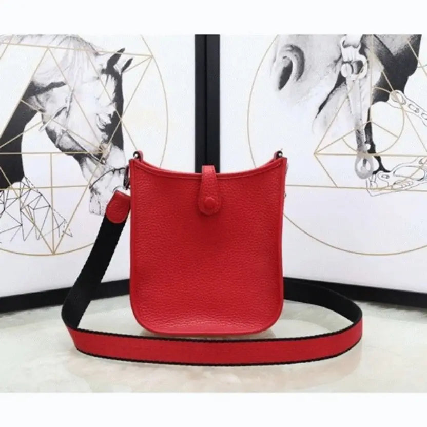 Boutique Quality || Red Evelyne II TPM Messenger Bag Hermes Compact Purse