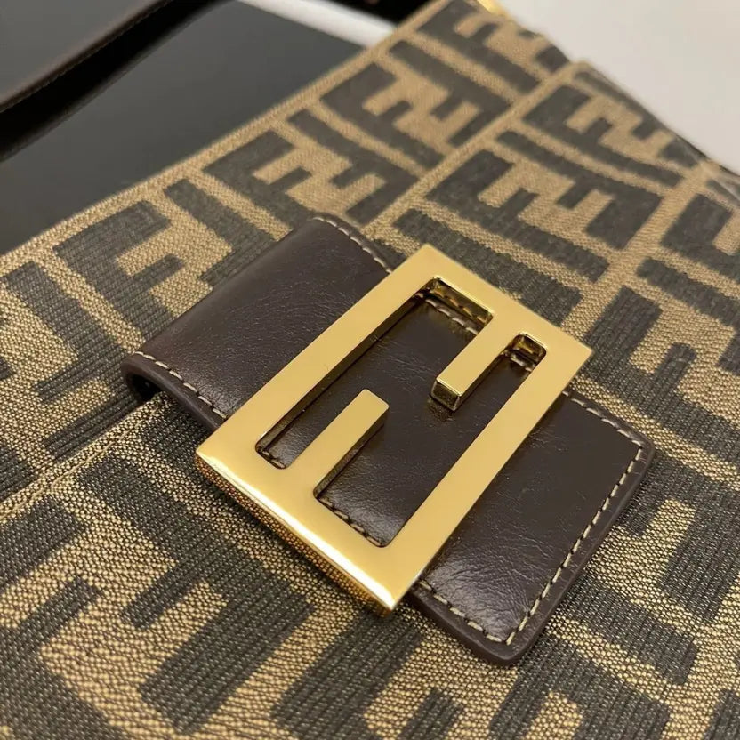 Boutique Quality || Fendi Zucca Baguette Bag in Brown and Black