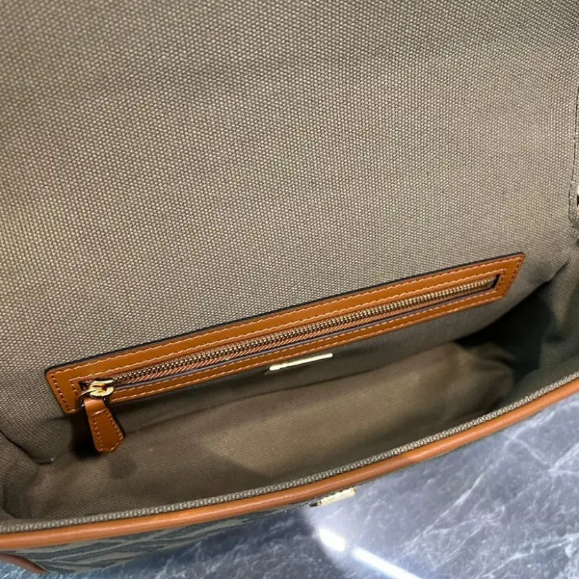 Boutique Quality || Fendi Baguette Bag