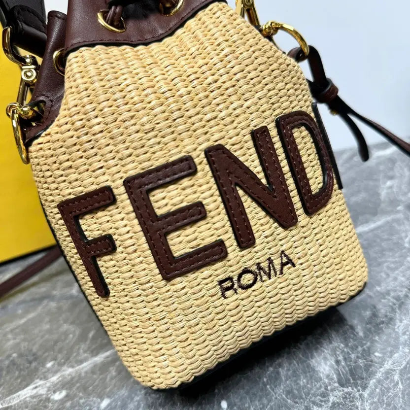 Boutique Quality || Fendi Iconic Small Mon Tresor Bucket Bag