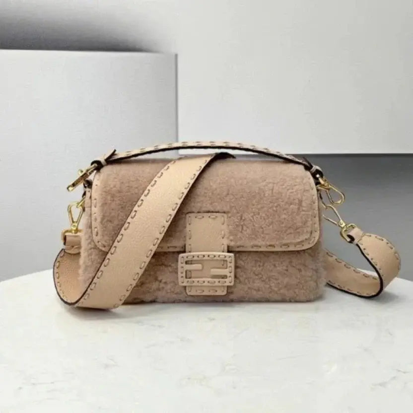 Boutique Quality || Fendi Medium Baguette Bag In Beige