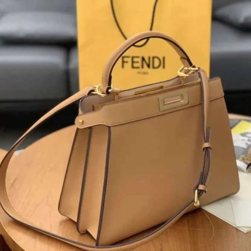 Boutique Quality || Fendi Peekaboo ISeeU Medium Bag In Beige Calfskin
