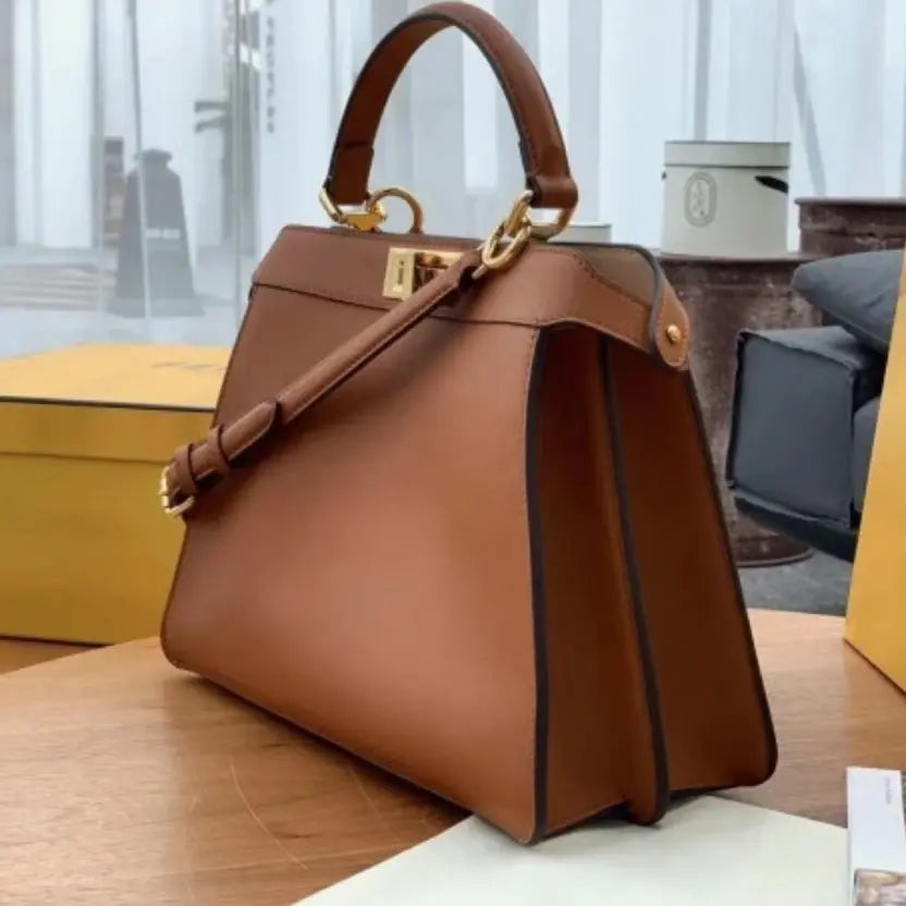 Boutique Quality || Fendi Peekaboo ISeeU Medium Bag In Brown Calfskin