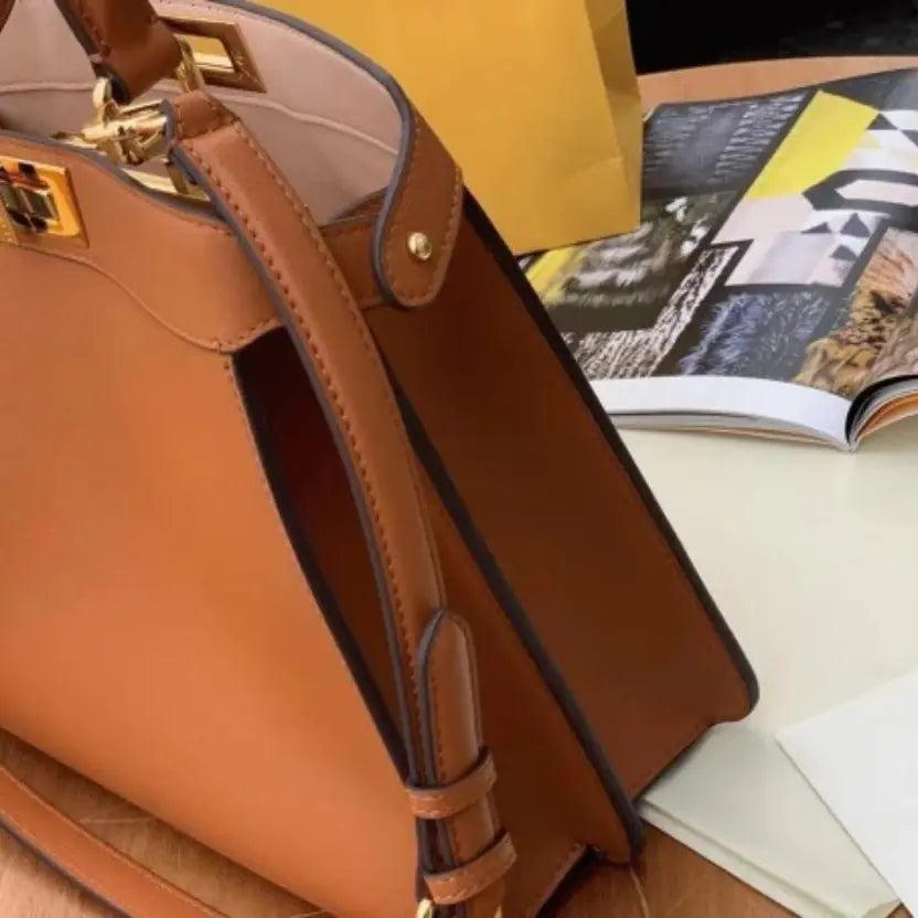 Boutique Quality || Fendi Peekaboo ISeeU Medium Bag In Brown Calfskin