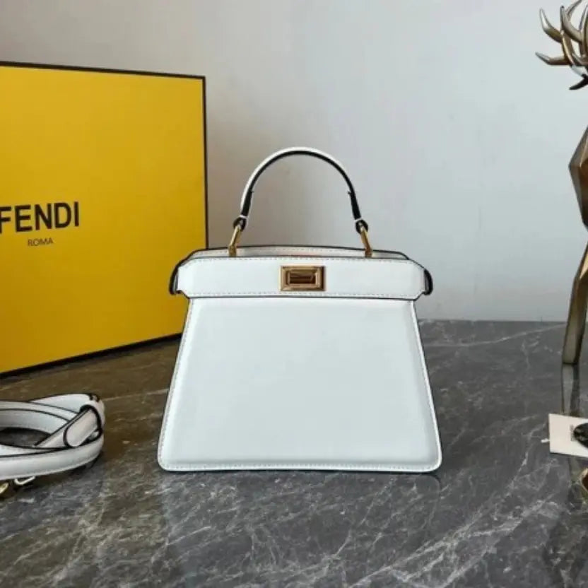 Boutique Quality || Fendi Peekaboo ISeeU Petite Bag In White Nappa Leather