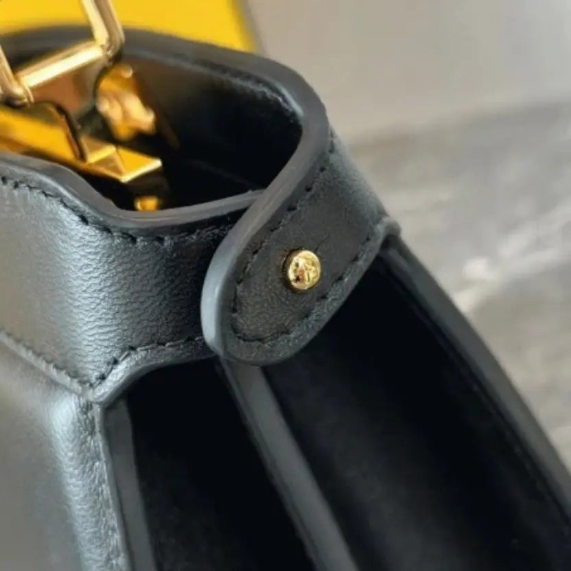 Boutique Quality || Fendi Peekaboo ISeeU Petite Bag In Black Nappa Leather