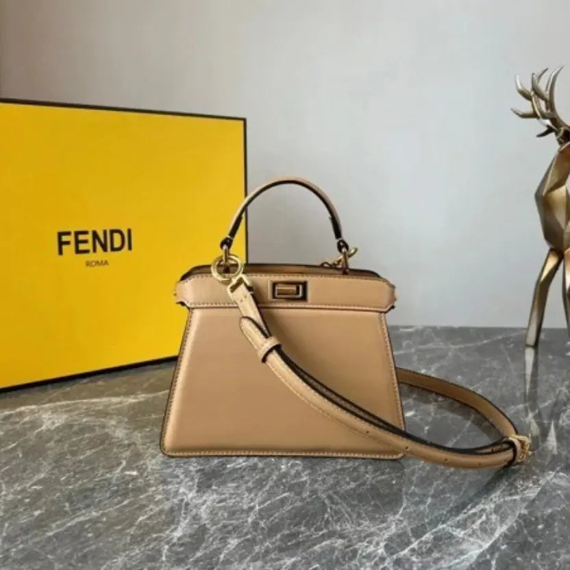 Boutique Quality || Fendi Peekaboo ISeeU Petite Bag In Beige Nappa Leather