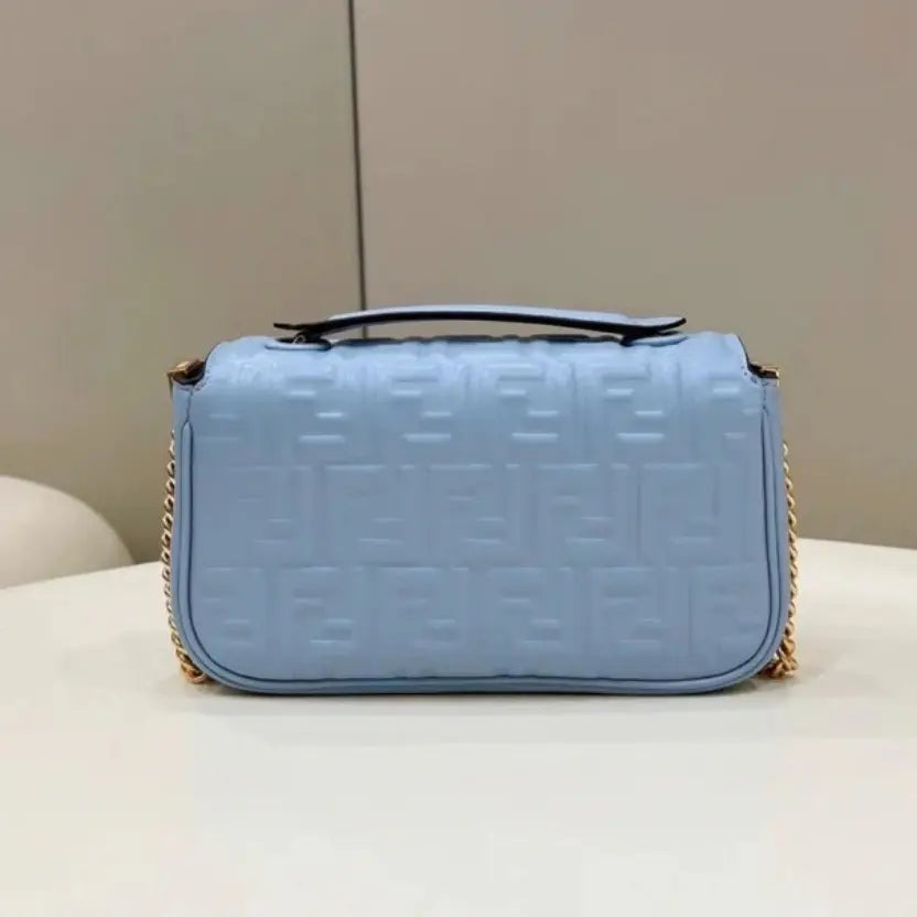 Boutique Quality || Fendi Baguette Chain Midi Bag In Blue