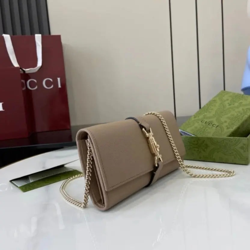 Boutique Quality || 652681 || Gucci Jackie 1961 Wallet on Chain