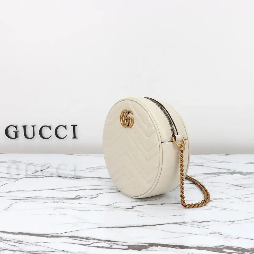 Boutique Quality || 550154 || Gucci Crossbody Bag