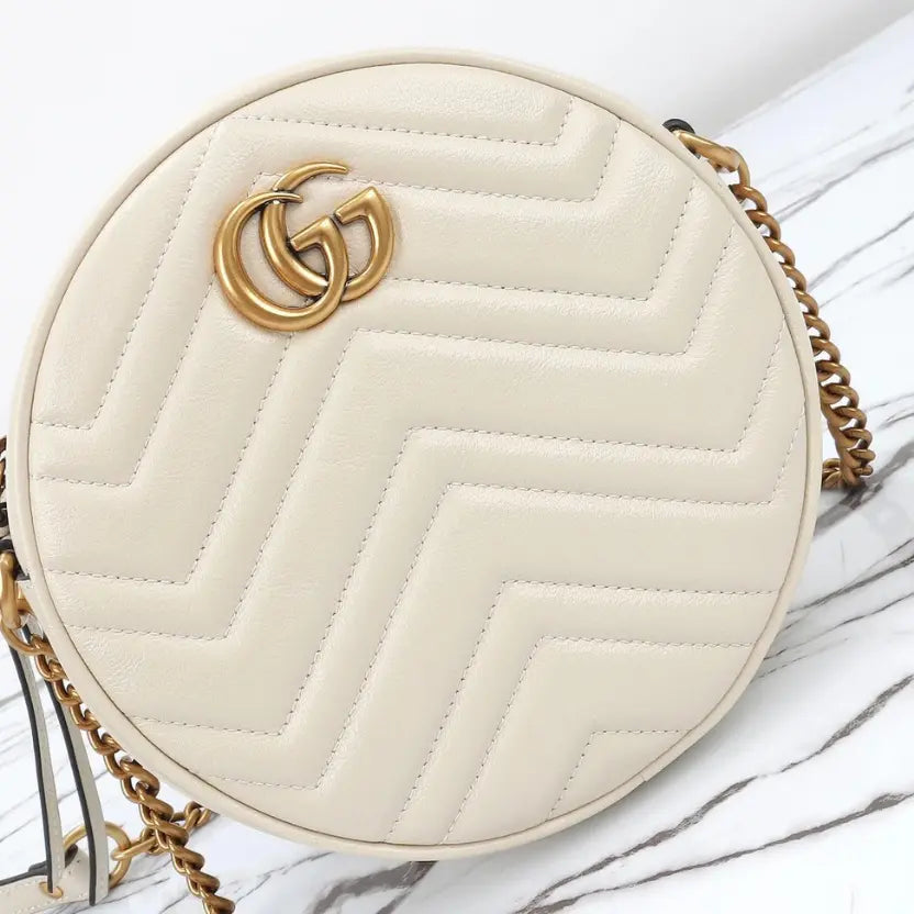 Boutique Quality || 550154 || Gucci Crossbody Bag