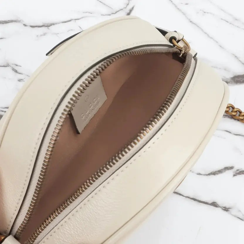 Boutique Quality || 550154 || Gucci Crossbody Bag