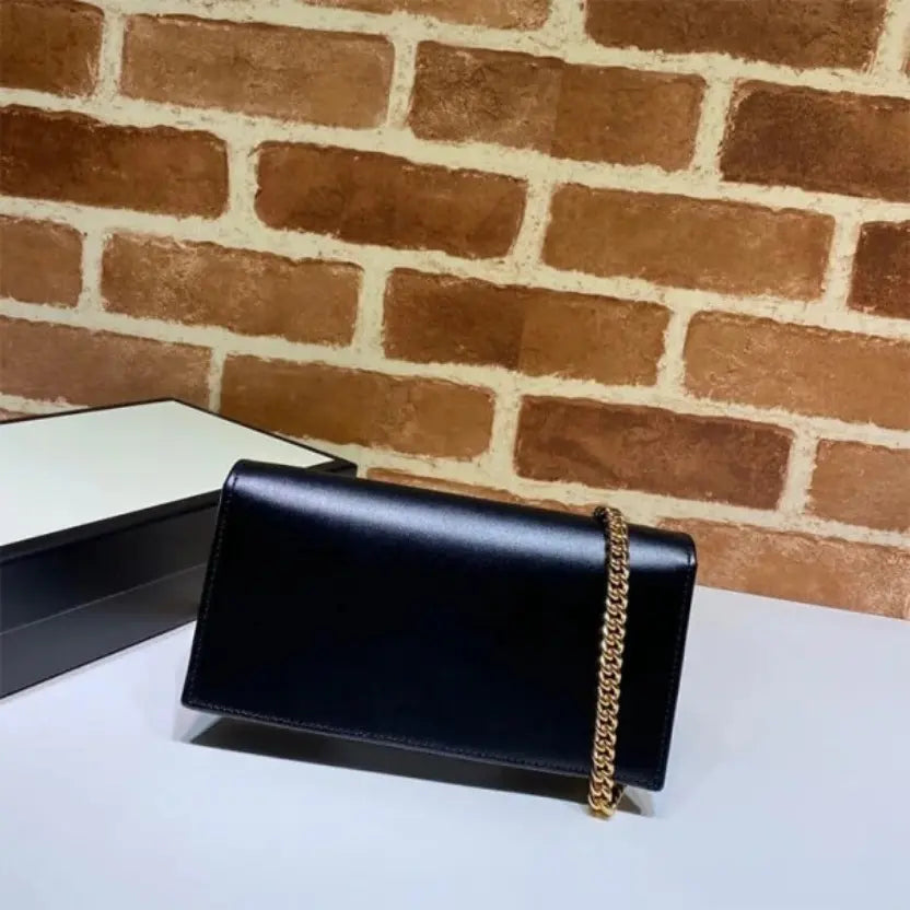 Boutique Quality || 621892 || Gucci Horsebit 1955 Wallet With Chain