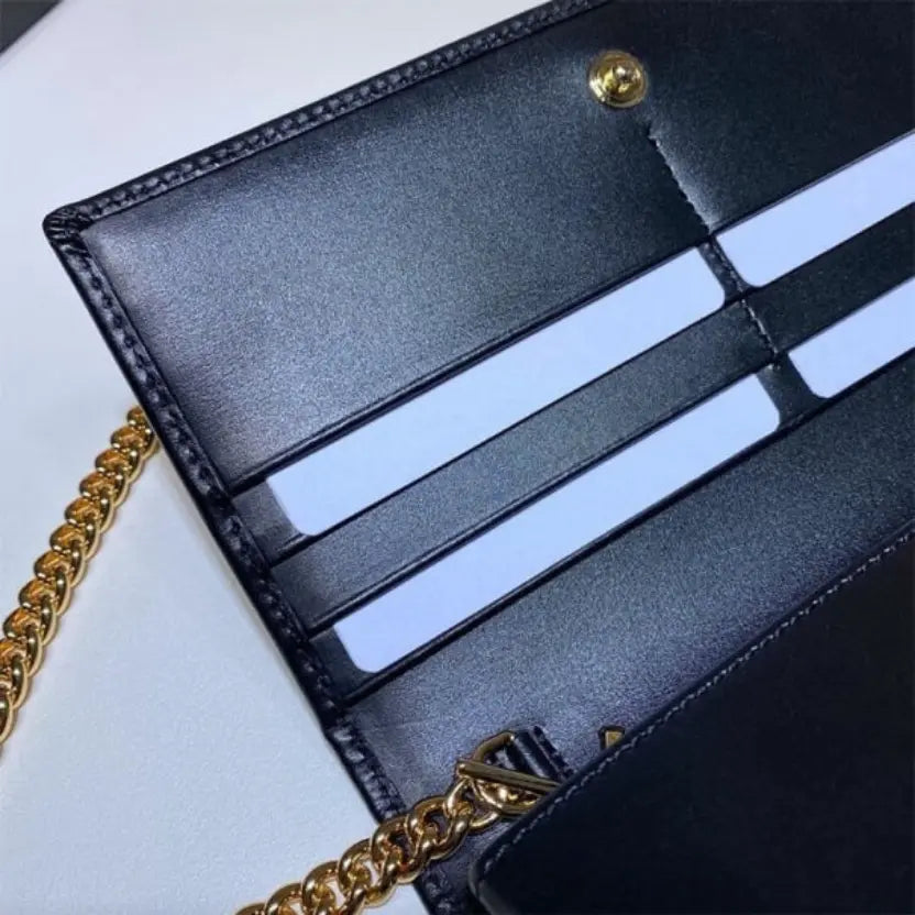 Boutique Quality || 621892 || Gucci Horsebit 1955 Wallet With Chain