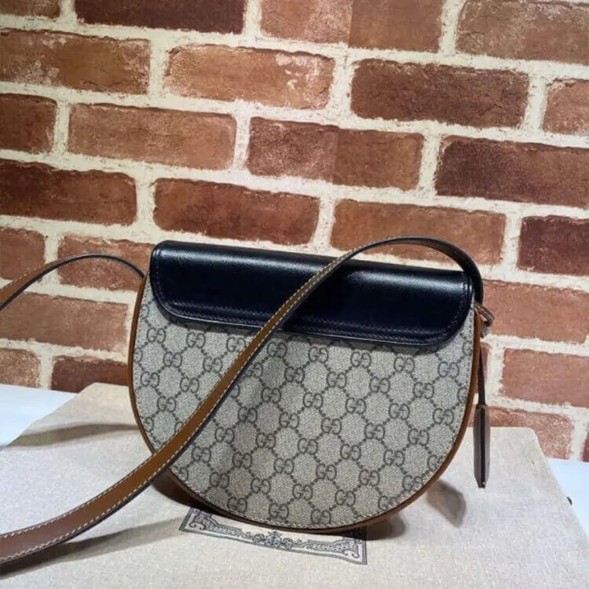 Boutique Quality || 644524 || Gucci Padlock Small Shoulder Bag