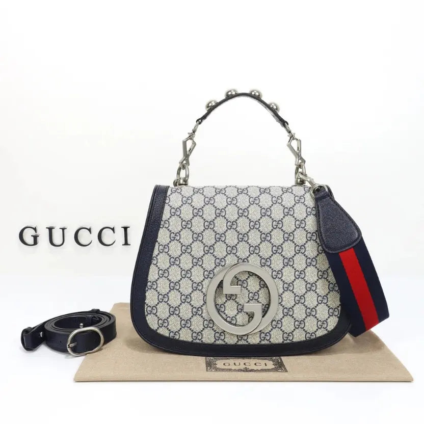Boutique Quality ||  721172  || Gucci Crossbody Bag