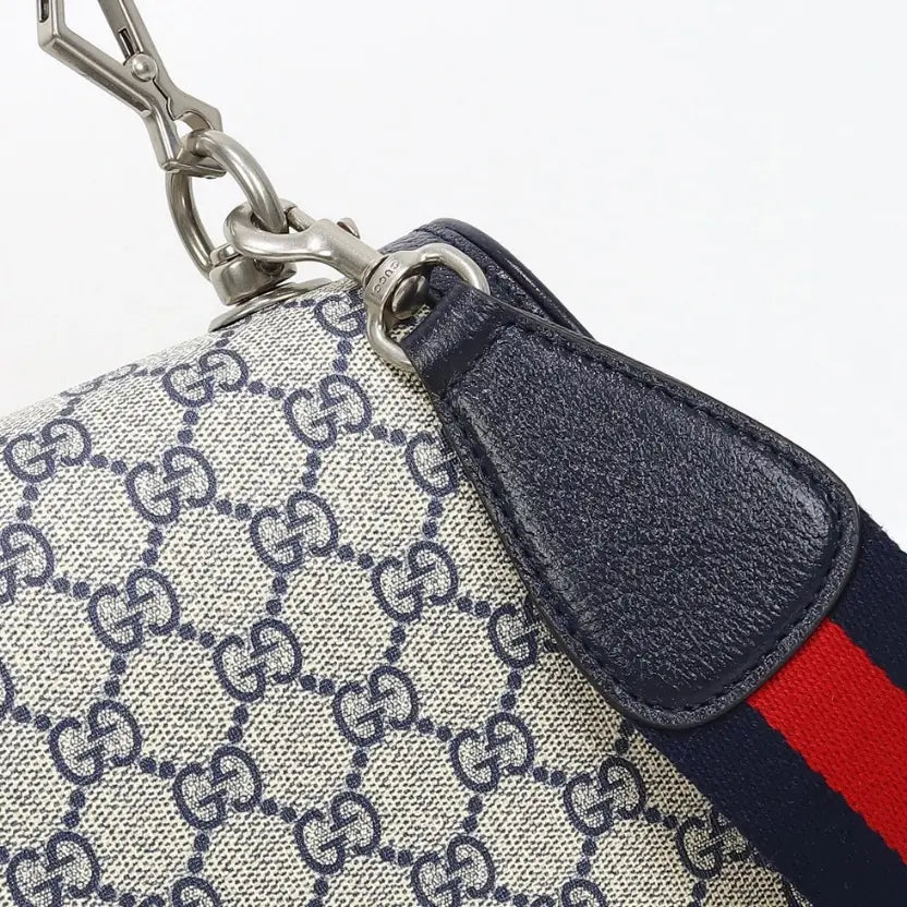 Boutique Quality ||  721172  || Gucci Crossbody Bag