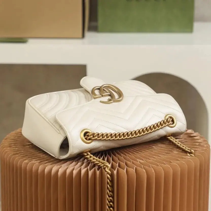 Boutique Quality || 443497 || GG Marmont Small Matelasse Shoulder Bag