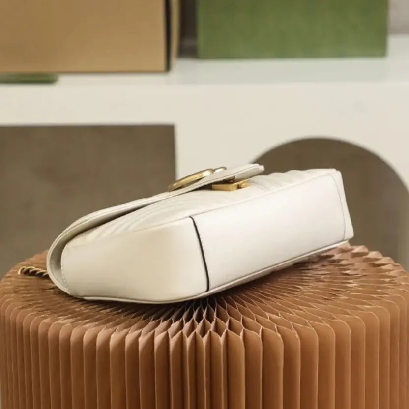 Boutique Quality || 443497 || GG Marmont Small Matelasse Shoulder Bag