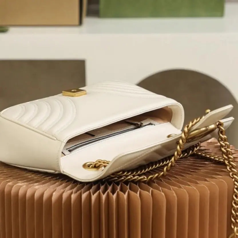 Boutique Quality || 443497 || GG Marmont Small Matelasse Shoulder Bag