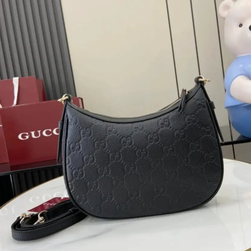 Boutique Quality || 815409 || GG Emblem Small Shoulder Bag