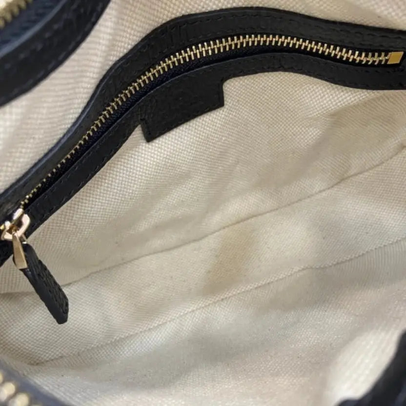 Boutique Quality || 815409 || GG Emblem Small Shoulder Bag