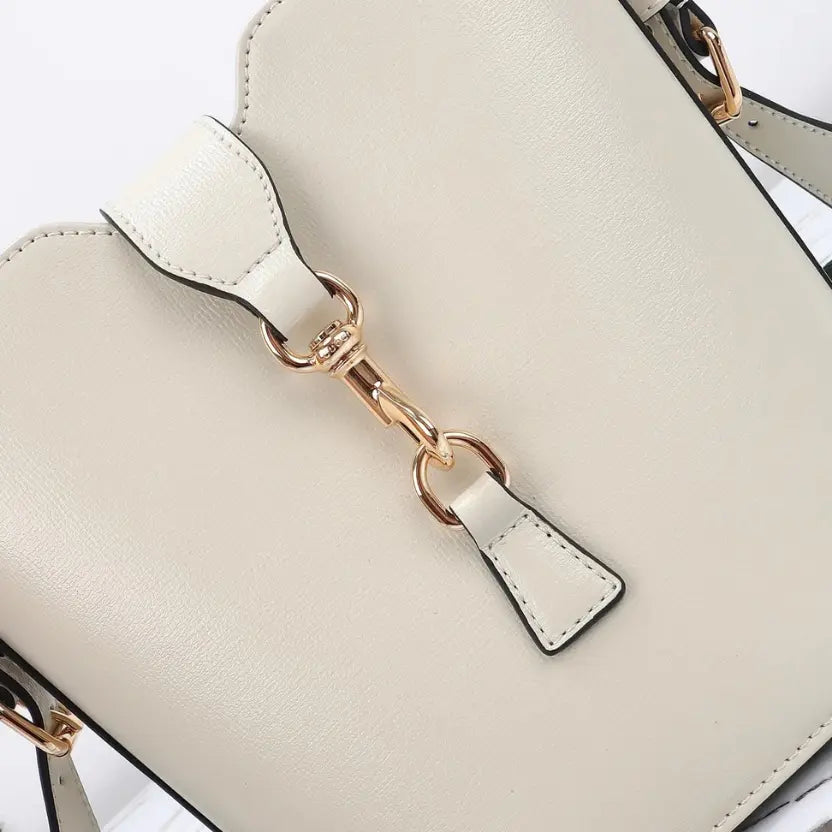 Boutique Quality || 782908 || Gucci Crossbody Bucket Bag