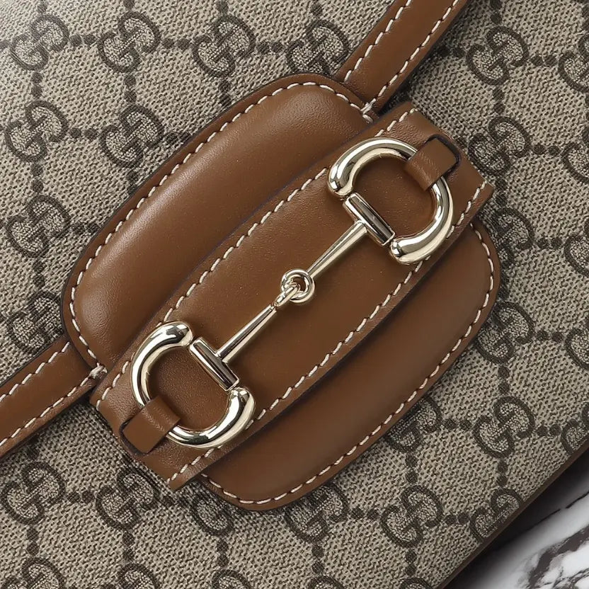 Boutique Quality ||  815178 || Gucci Crossbody Bag