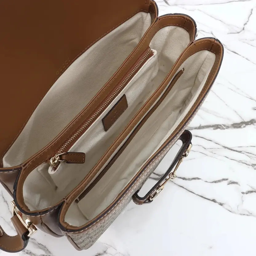 Boutique Quality ||  815178 || Gucci Crossbody Bag