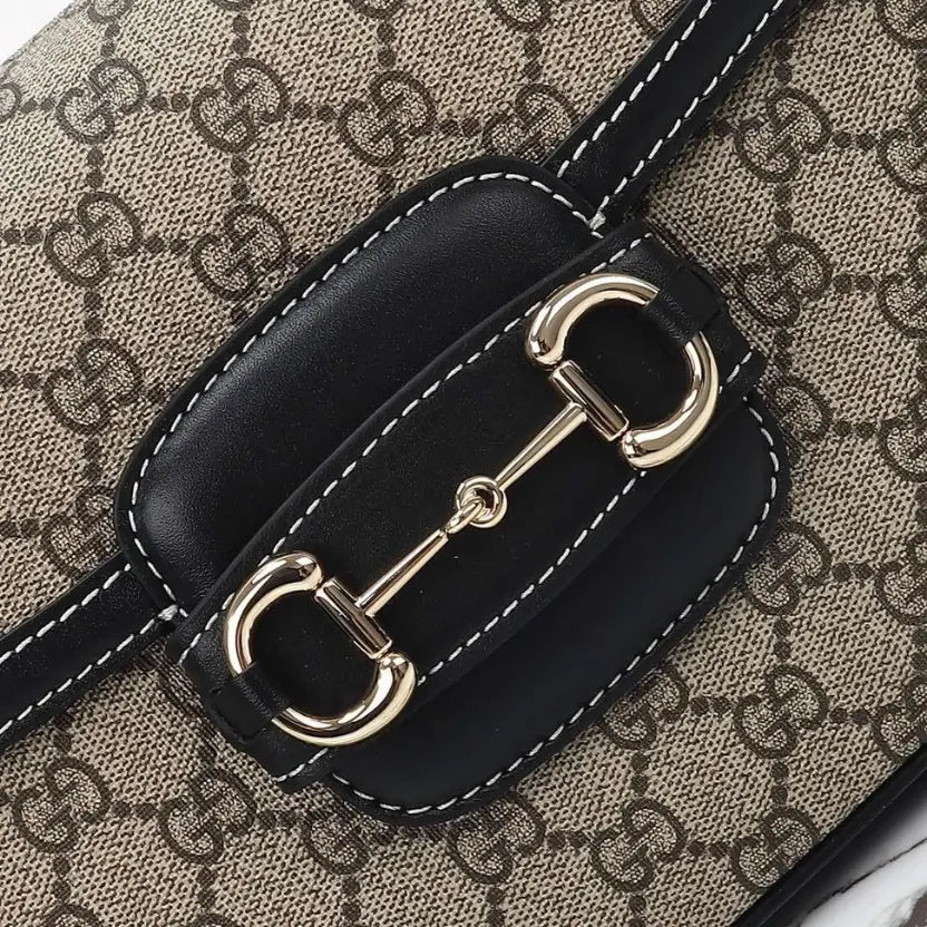 Boutique Quality ||  815178 || Gucci Crossbody Bag