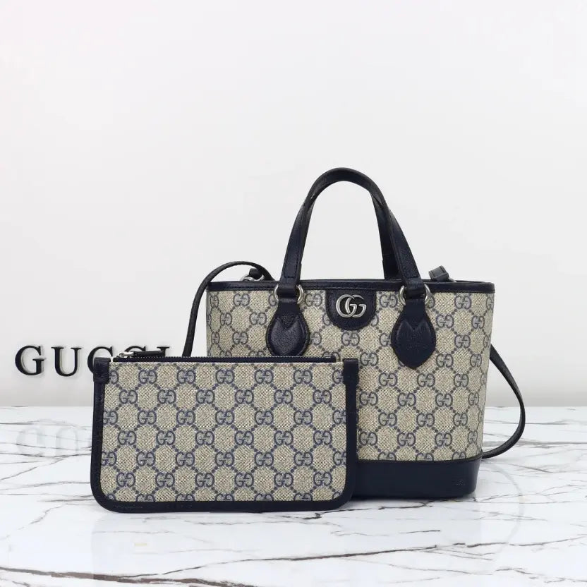 Boutique Quality ||  811716 || Gucci Handbag with Wallet