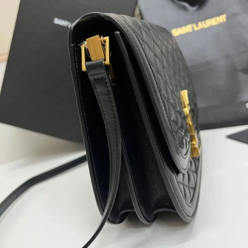 Boutique Quality || YSL Soft Shoulder Bag with a Front Flap