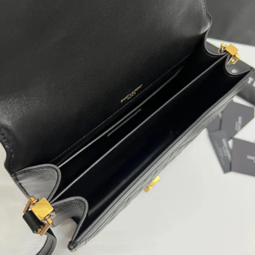 Boutique Quality || YSL Soft Shoulder Bag with a Front Flap