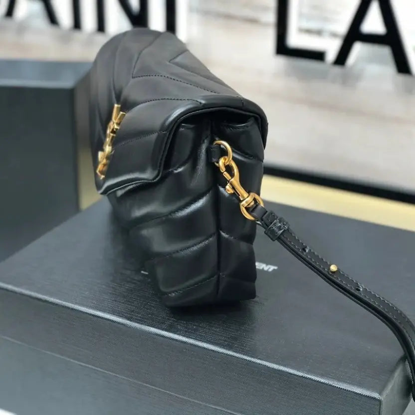 Boutique Quality || YSL Y-shaped crossbody bag in Black with gold hardware