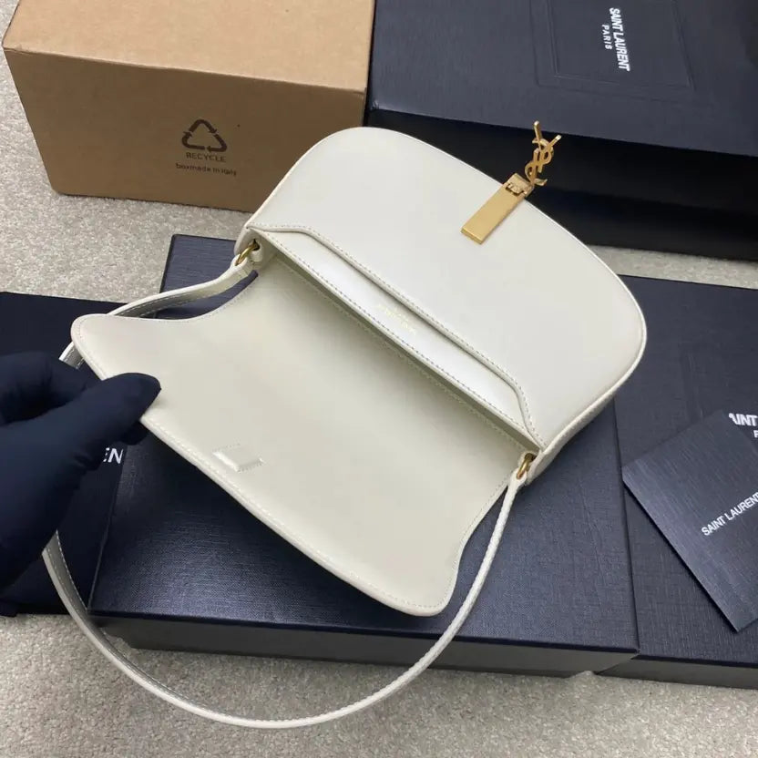Boutique Quality || YSL Mini Voltaire Shoulder Bag in White