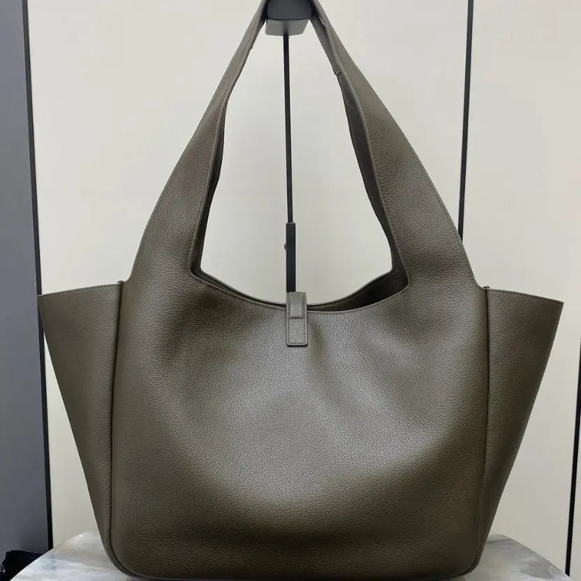 Boutique Quality || YSL Green Leather Handbag