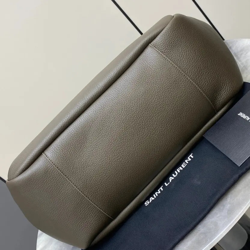 Boutique Quality || YSL Green Leather Handbag