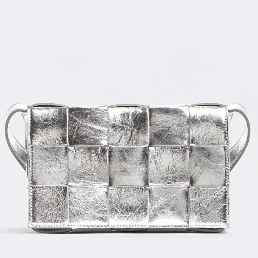 Boutique Quality || Bottega Veneta Cassette Bag In Silver