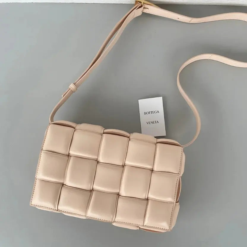 Boutique Quality || Bottega Veneta Padded Cassette Bag In Melon