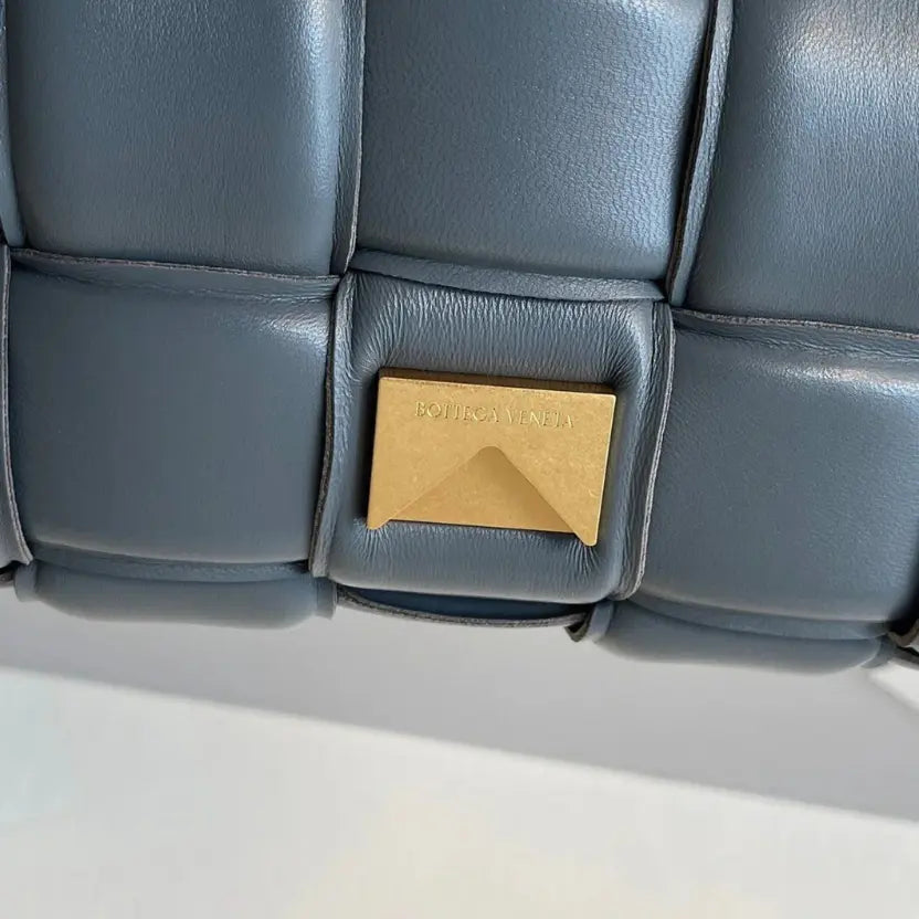 Boutique Quality || Bottega Veneta Padded Cassette Bag In Thunder