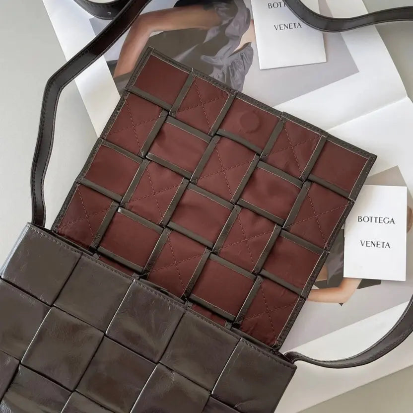 Boutique Quality || Bottega Veneta Cassette Bag In Fondant