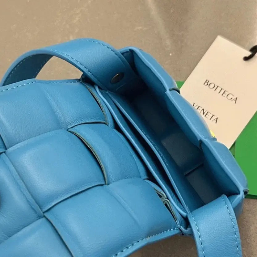 Boutique Quality || Bottega Veneta Candy Padded Cassette Bag In Pool