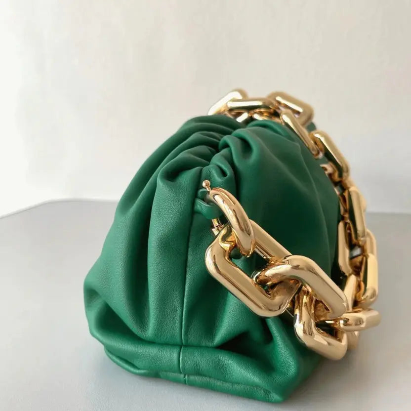 Boutique Quality || Bottega Veneta The Chain Pouch Bag Green