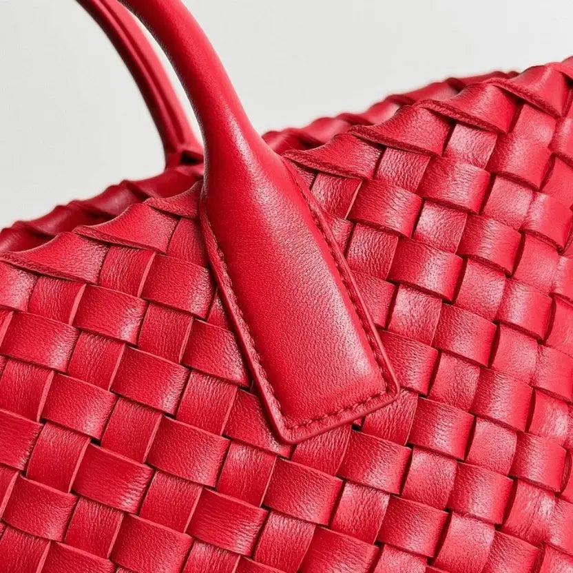 Boutique Quality || Bottega Veneta Cabat Mini Bag In Red Intrecciato Lambskin