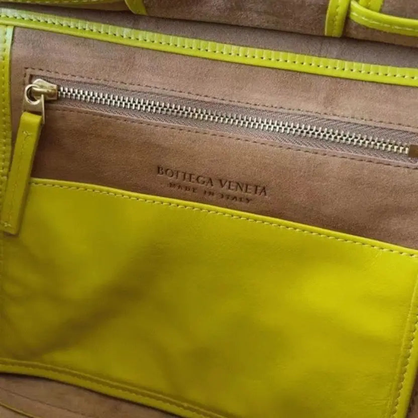 Boutique Quality || Bottega Veneta Arco Small Bag In Yellow Intrecciato Leather