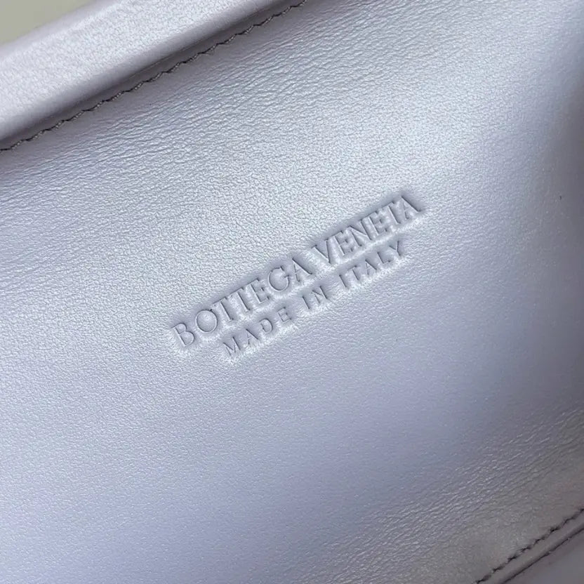 Boutique Quality || Bottega Veneta Knot Minaudiere Clutch Oyster Sequins