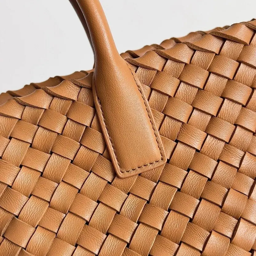 Boutique Quality || Bottega Veneta Cabat Mini Bag In Caramel Intrecciato Lambskin