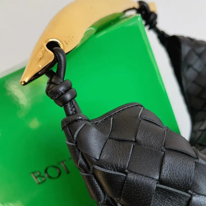 Boutique Quality || Bottega Veneta Sardine Small Bag Black
