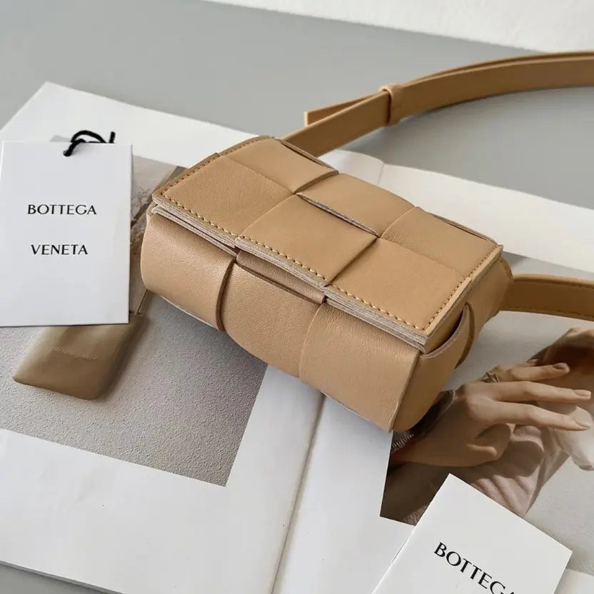 Boutique Quality || Bottega Veneta Candy Cassette Bag In Almond